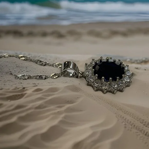 Fifth Avenue Vintage British Princess Wedding Blue Sapphire Pendant Necklace - Picture 9 of 12